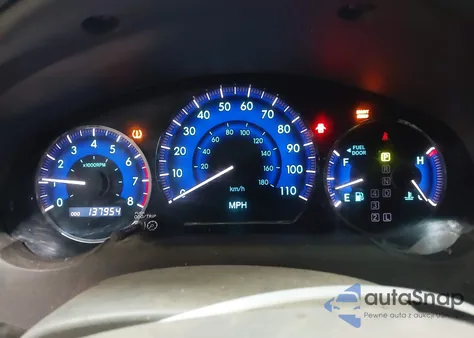 2010 Toyota Sienna Xle from USA, damaged, VIN 5TDDK4CC7AS033195